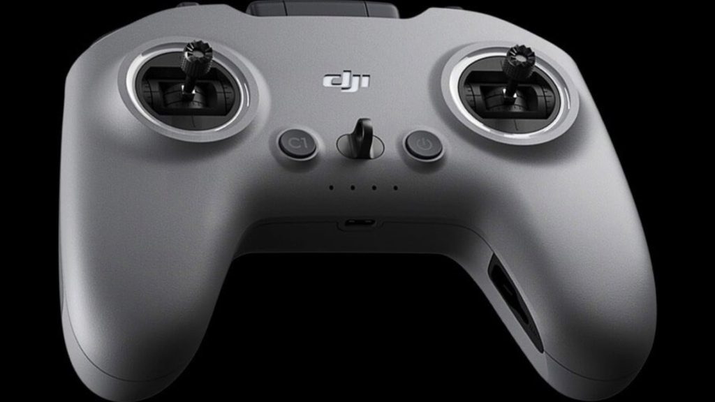 The DJI FPV Controller