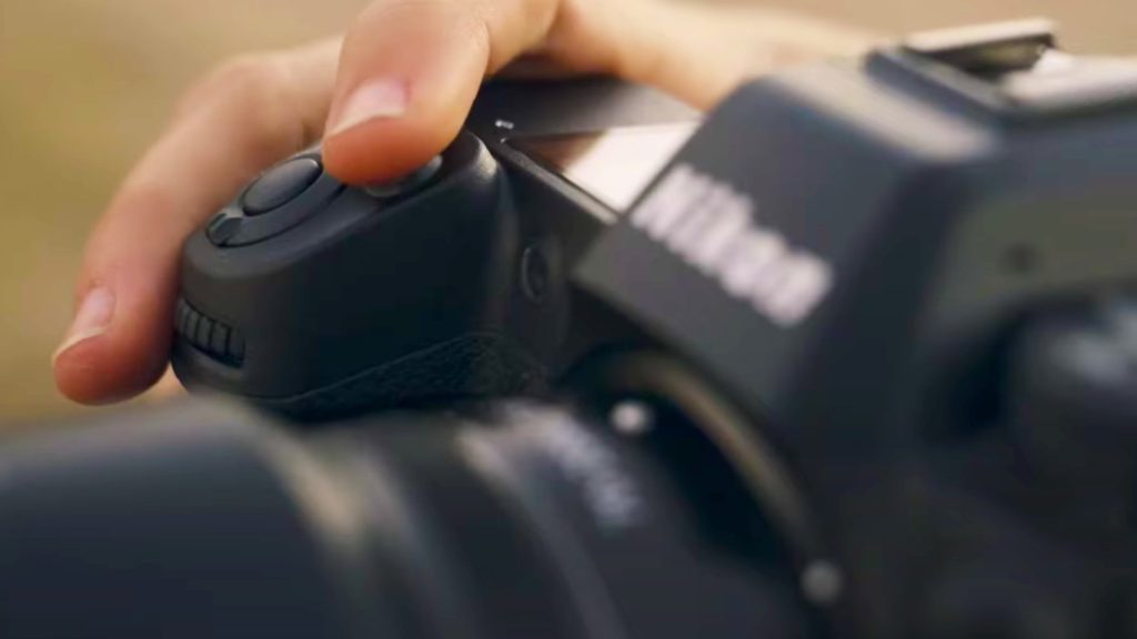 Nikon Z 9: A dedicated button for video recording?