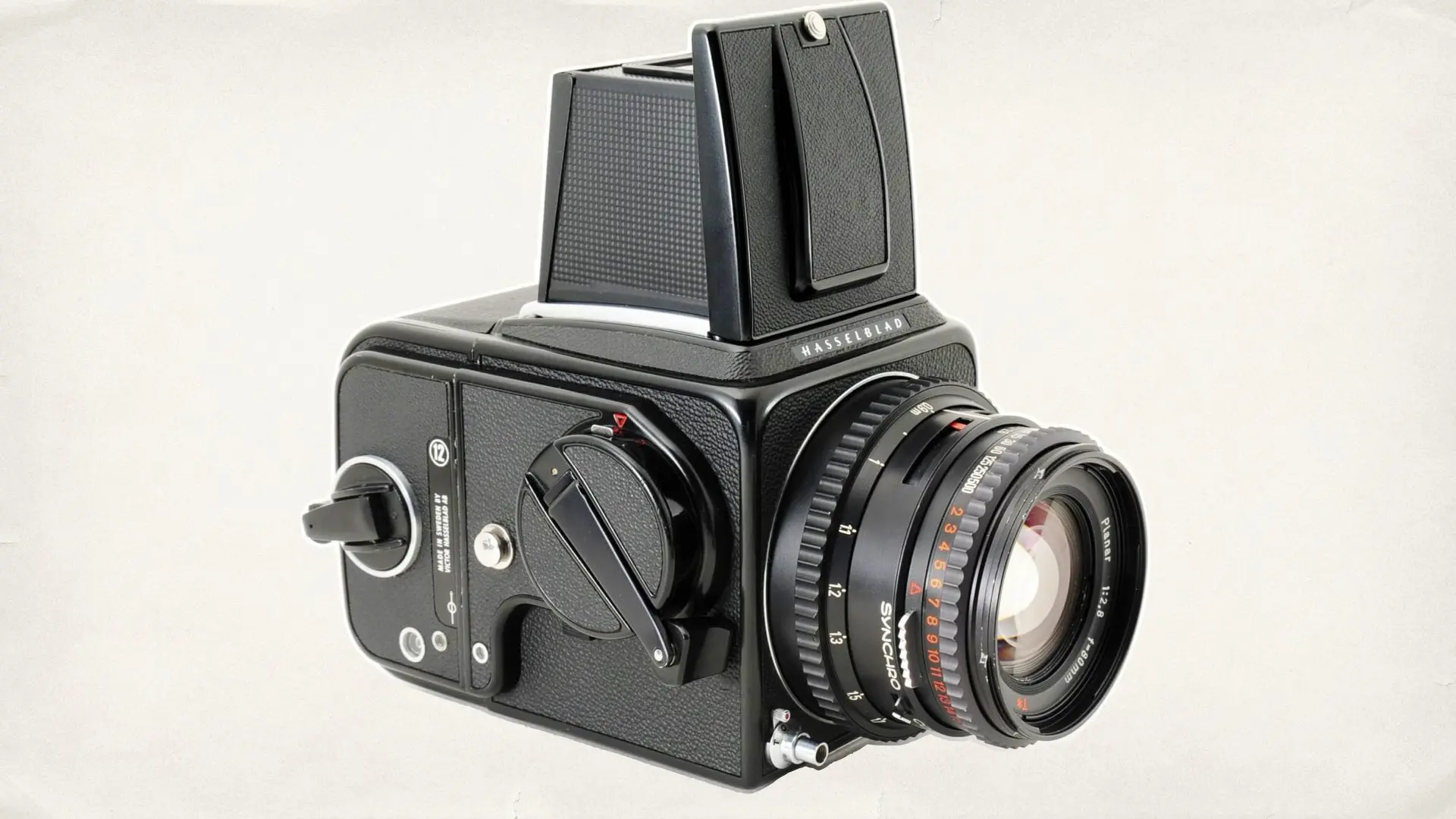 Hasselblad 500 C/M at $3,999 on Amazon. A Masterpiece Camera Caught in the Wrong Price Era