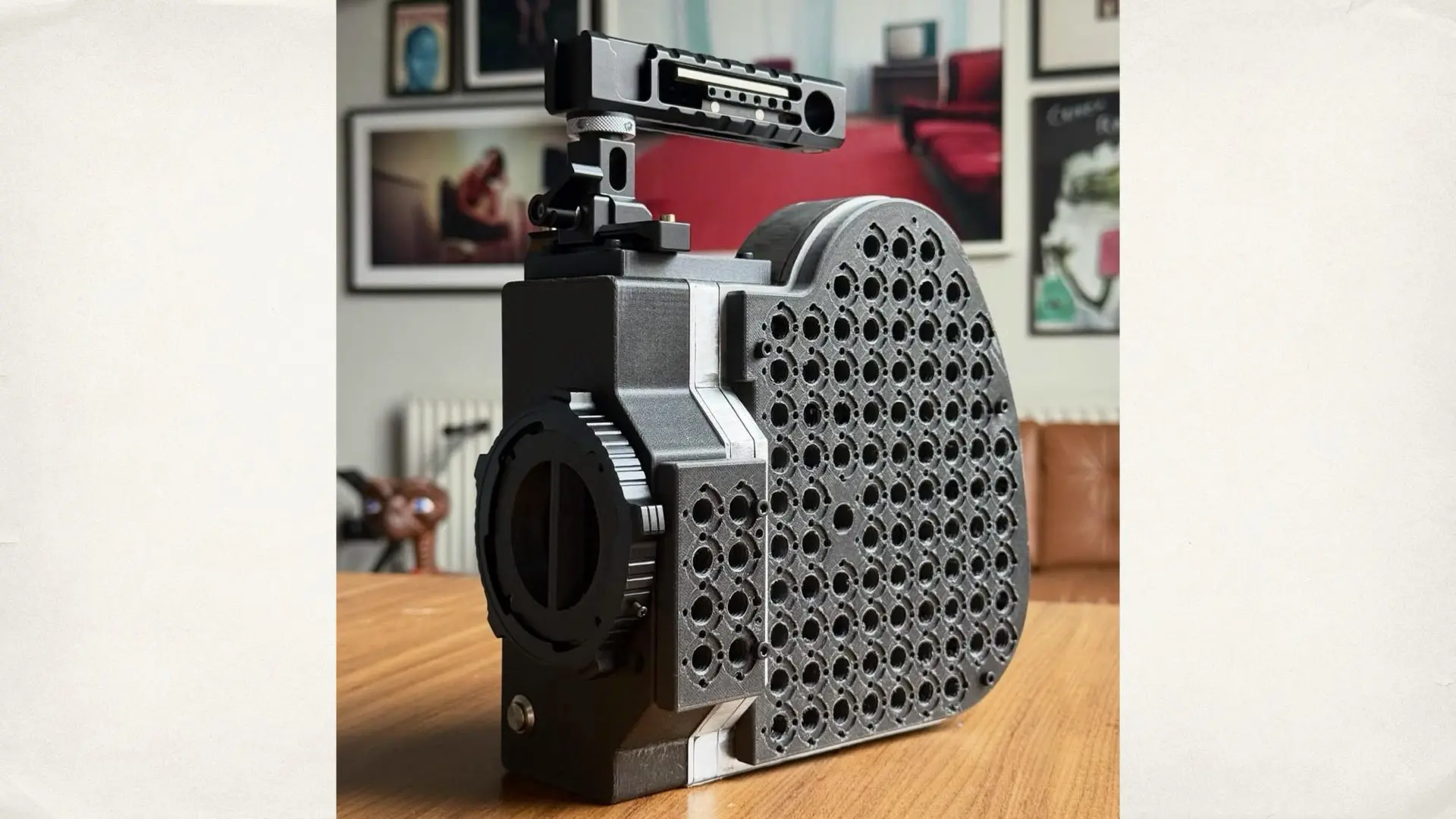 UK4 Ultra 16mm camera