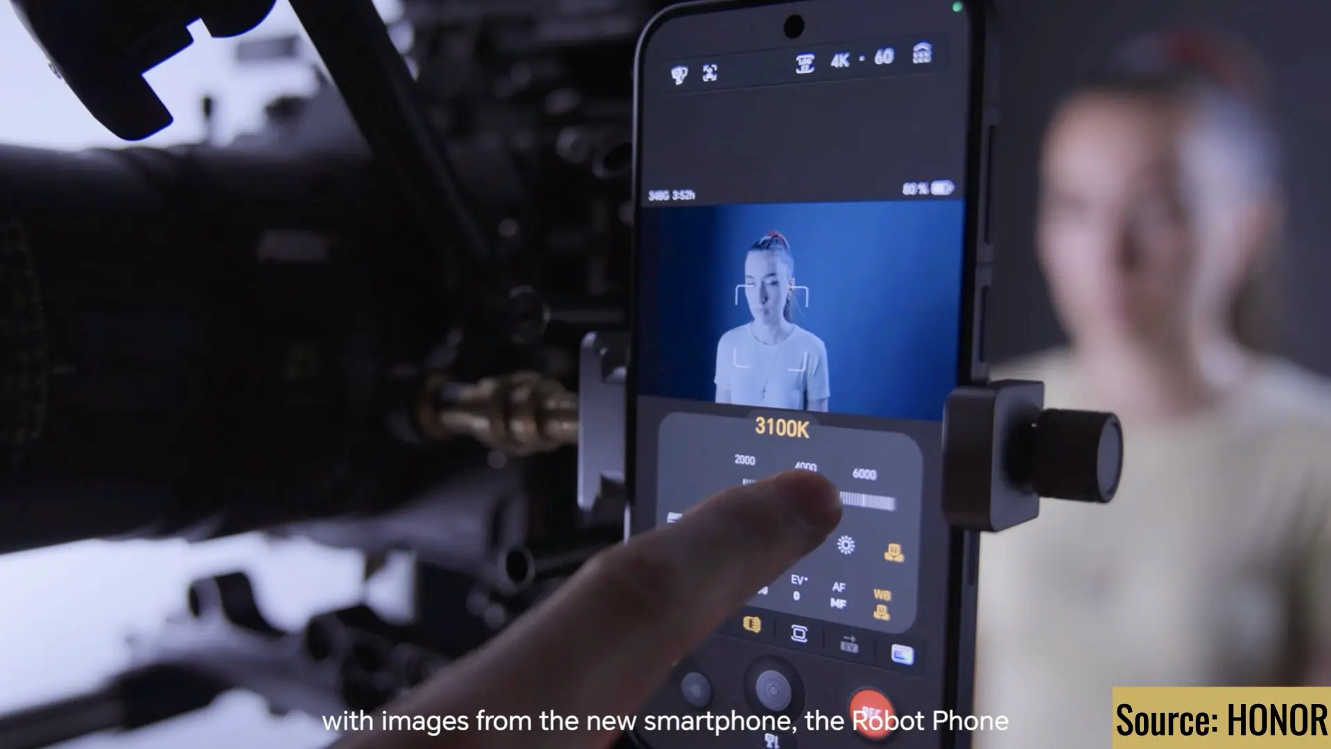 A screenshot from the HONOR Robot phone deck