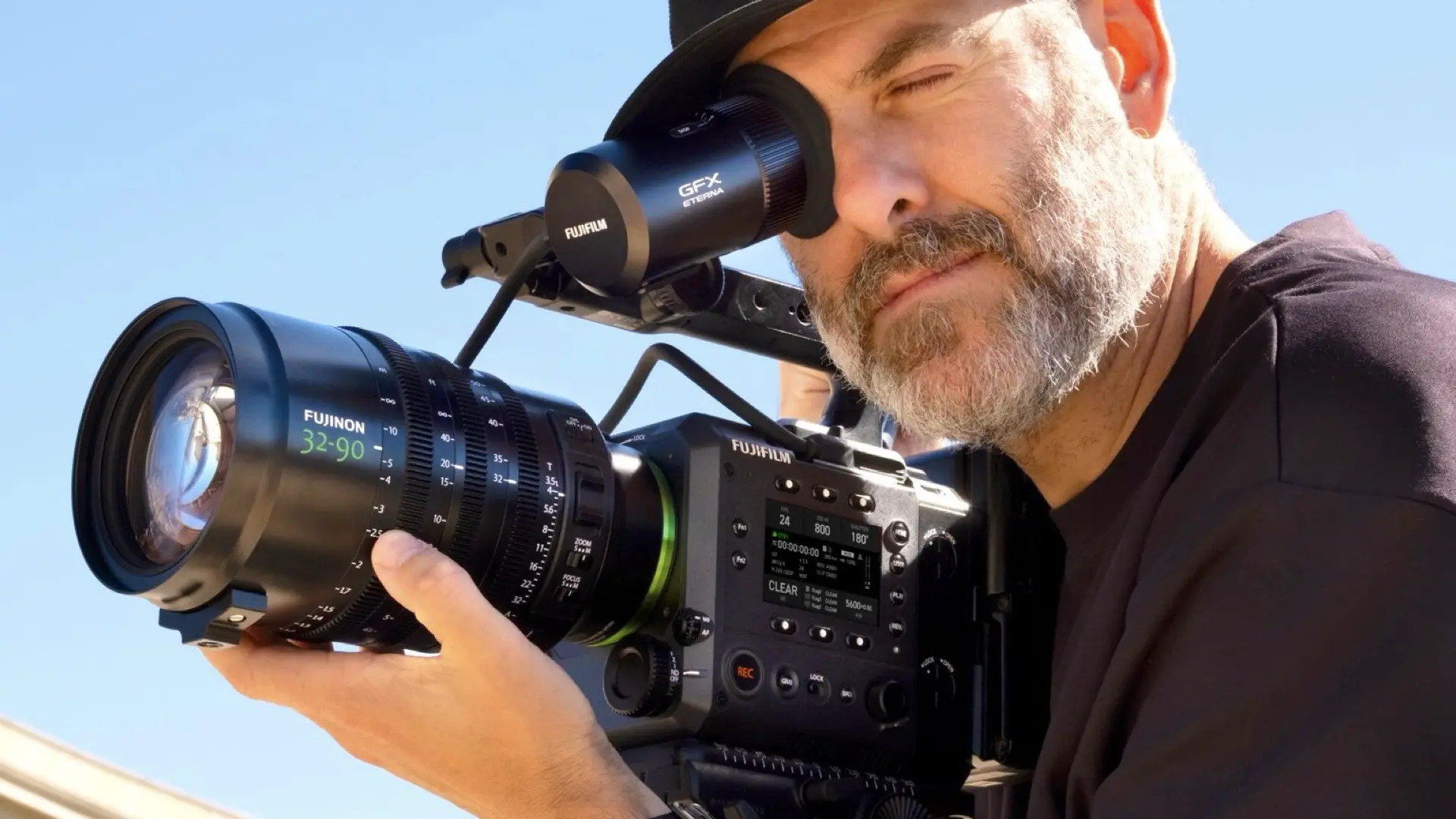 Fujifilm VF-GFXC2 Electronic Viewfinder on the GFX ETERNA 55